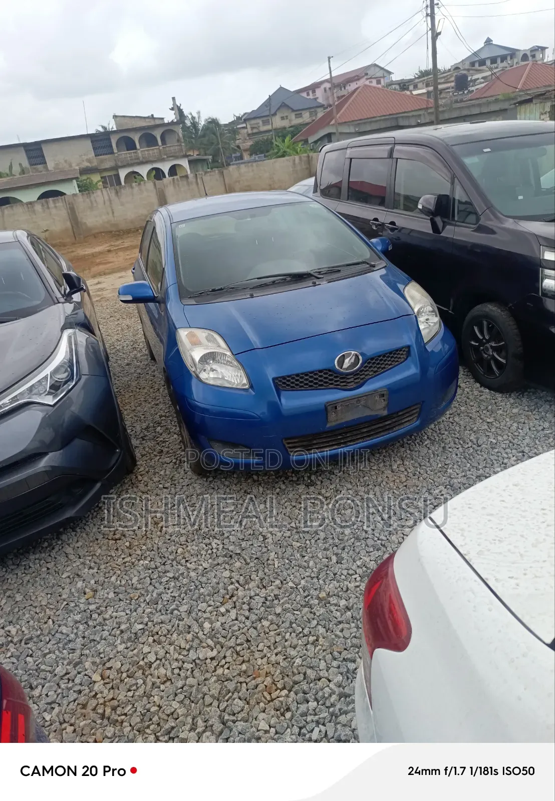 Toyota Vitz 2010 Blue