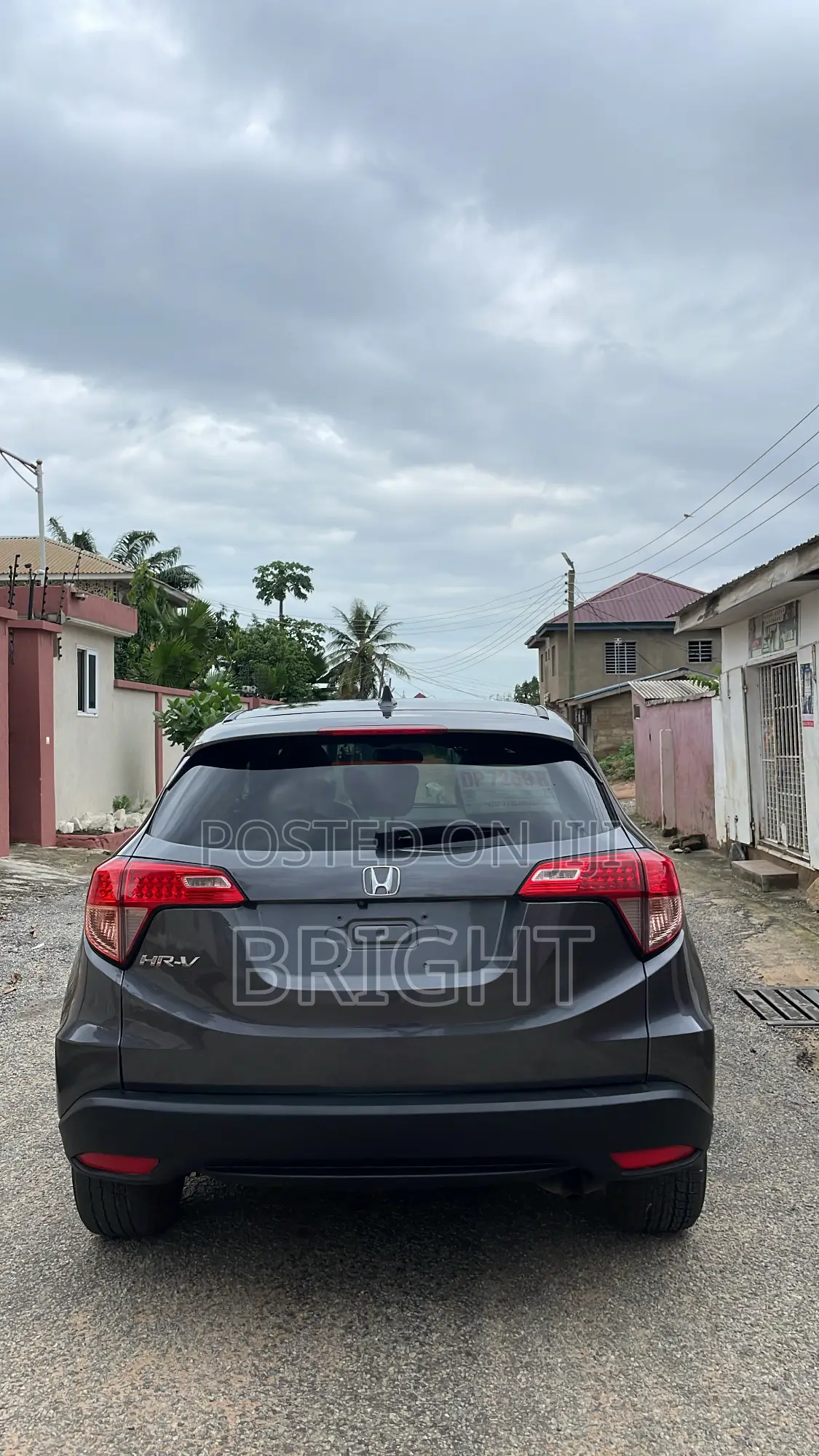 Honda HR-V 4dr SUV (1.5L 4cyl CVT) 2016 Gray