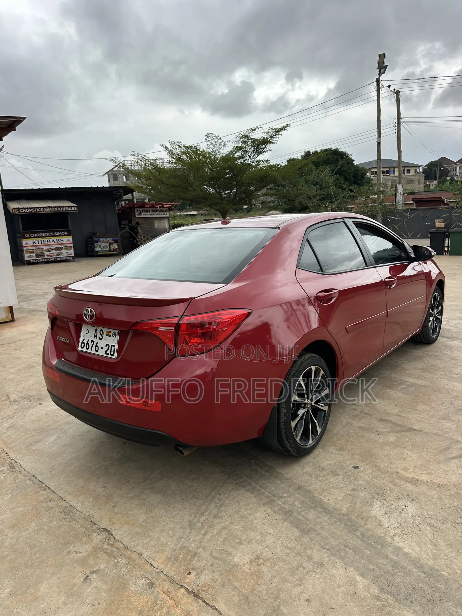 Toyota Corolla XSE (1.8L 4cyl 2A) 2018 Red