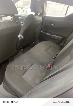 Toyota C-HR 2019 Gray