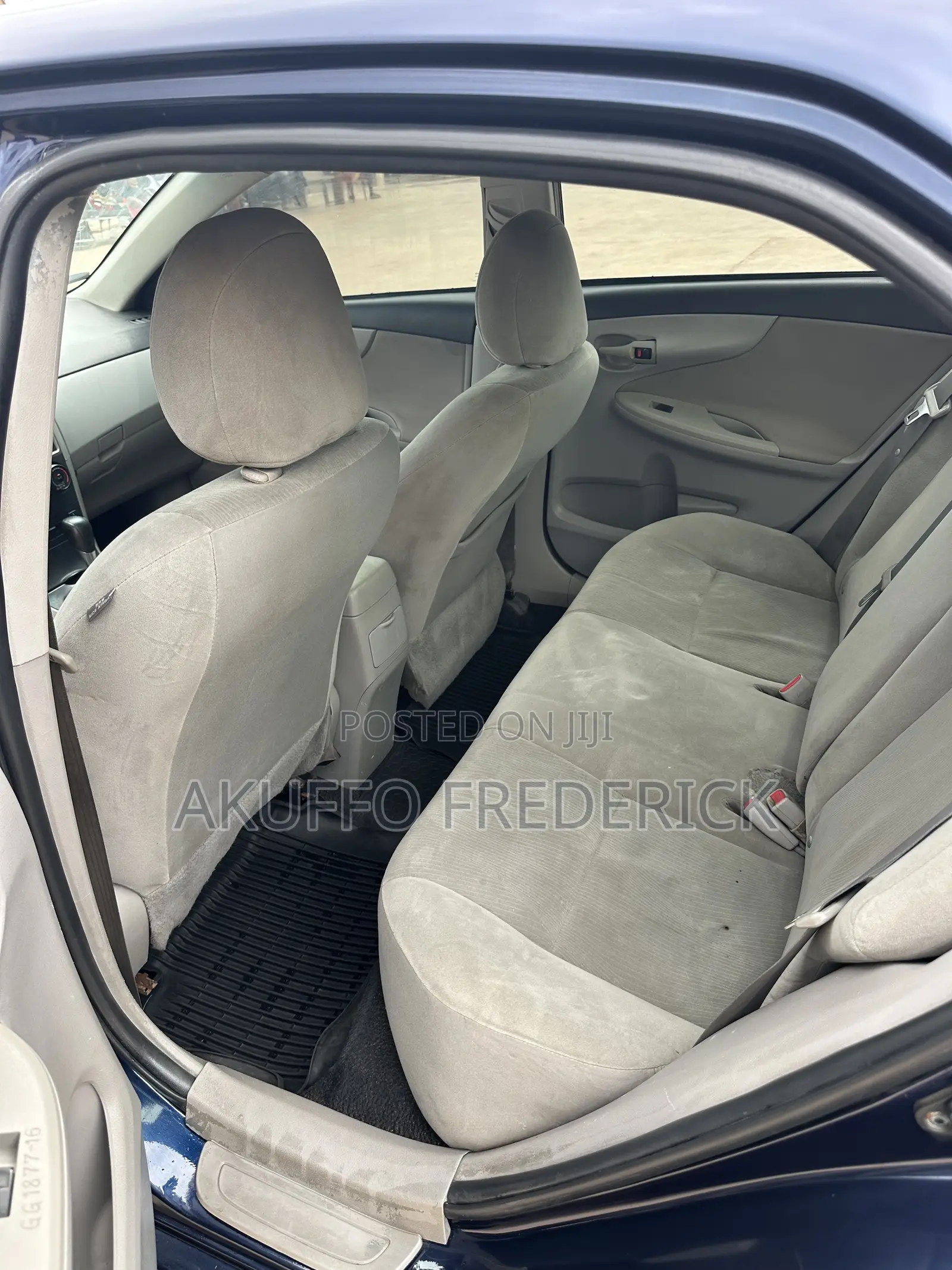Toyota Corolla LE 4dr Sedan (1.8L 4cyl 4A) 2013 Blue