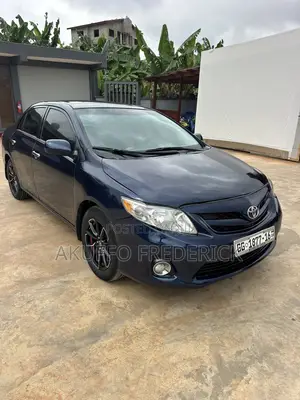 Toyota Corolla LE 4dr Sedan (1.8L 4cyl 4A) 2013 Blue