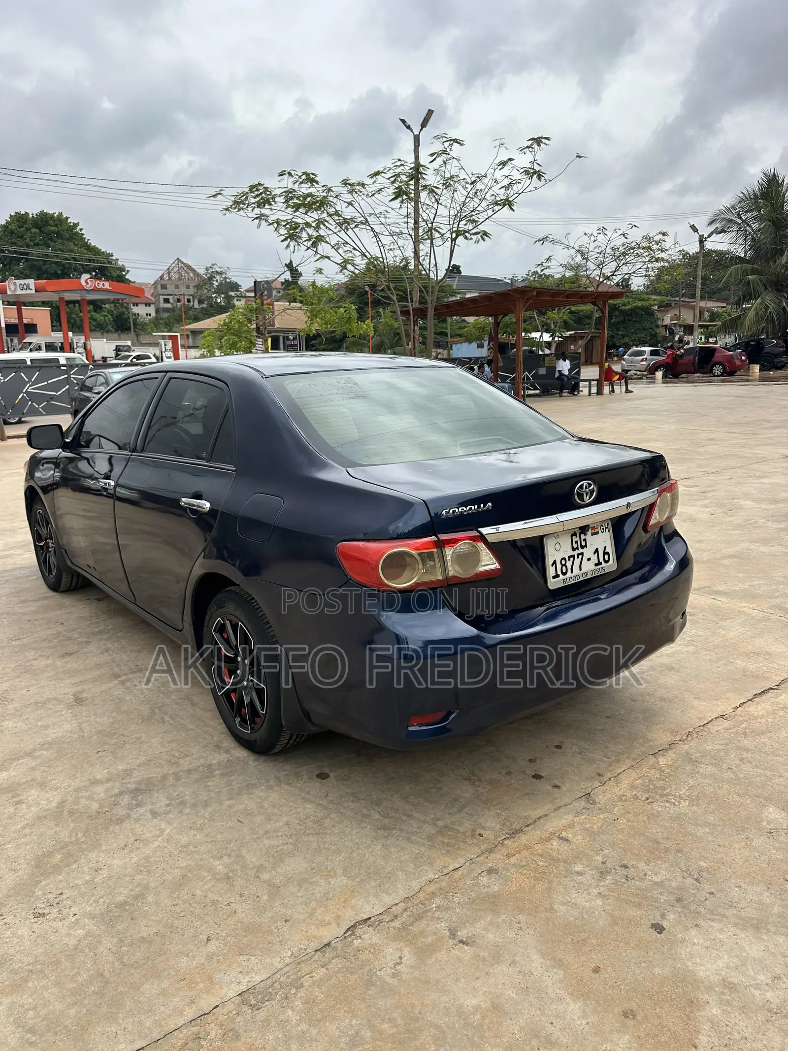 Toyota Corolla LE 4dr Sedan (1.8L 4cyl 4A) 2013 Blue