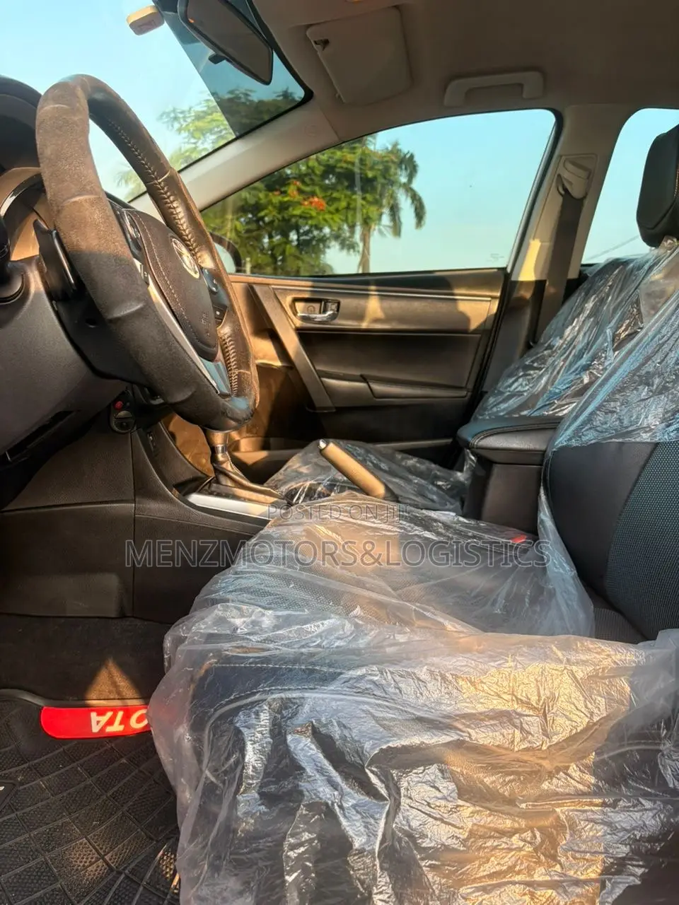 Toyota Corolla S 4dr Sedan (1.8L 4cyl CVT) 2016 White