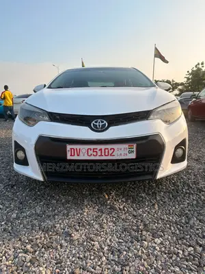 Toyota Corolla S 4dr Sedan (1.8L 4cyl CVT) 2016 White
