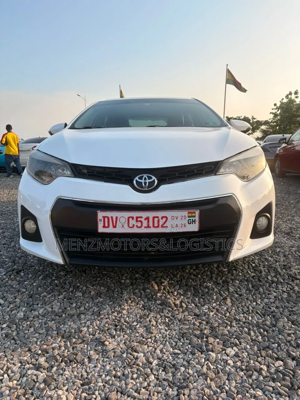 Toyota Corolla S 4dr Sedan (1.8L 4cyl CVT) 2016 White