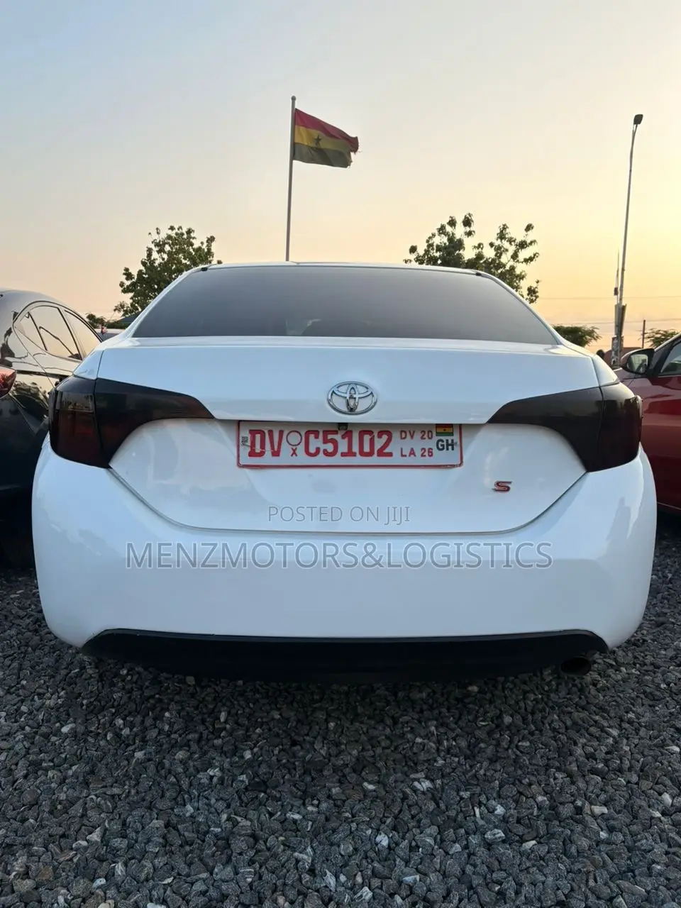 Toyota Corolla S 4dr Sedan (1.8L 4cyl CVT) 2016 White