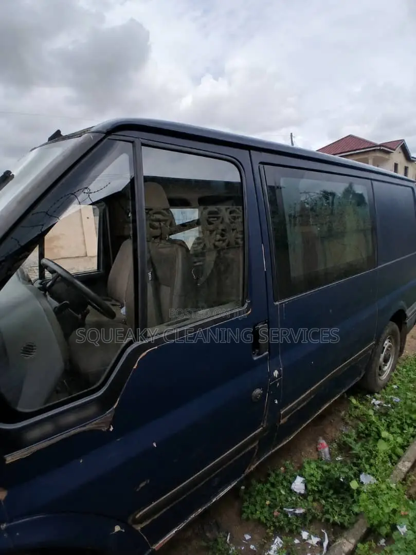 Ford Transit 2005 Blue