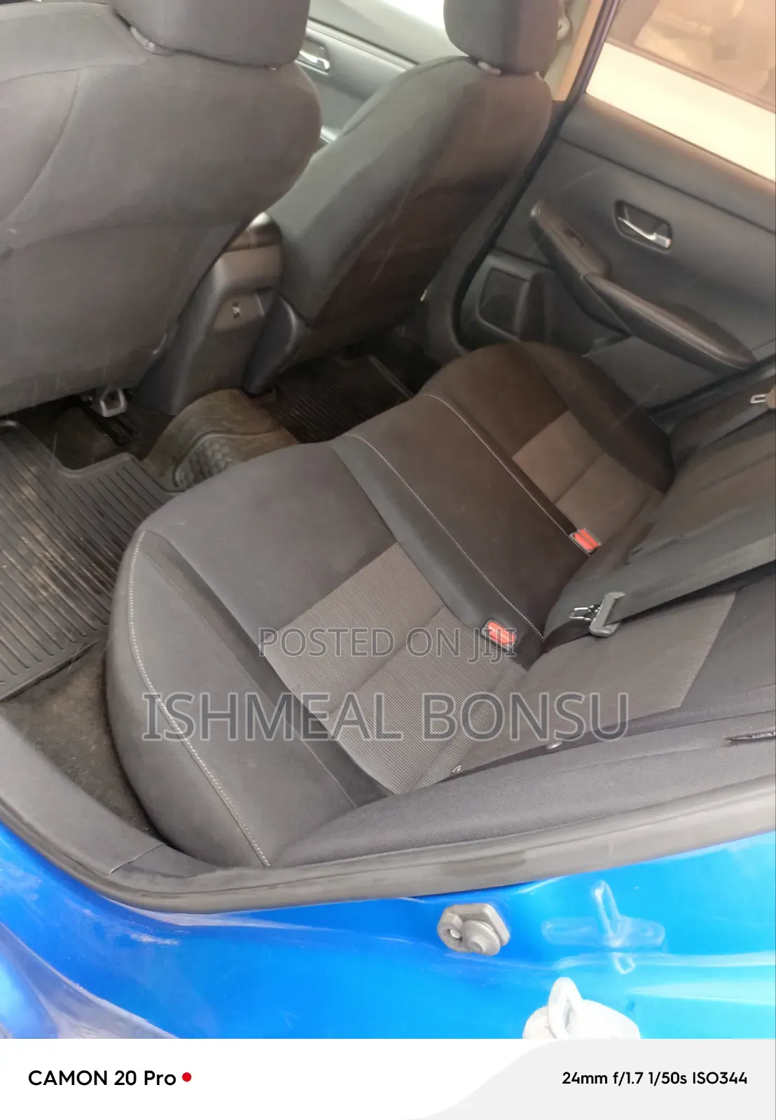 Nissan Sentra 2018 Blue