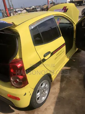 Kia Morning 2010 Yellow