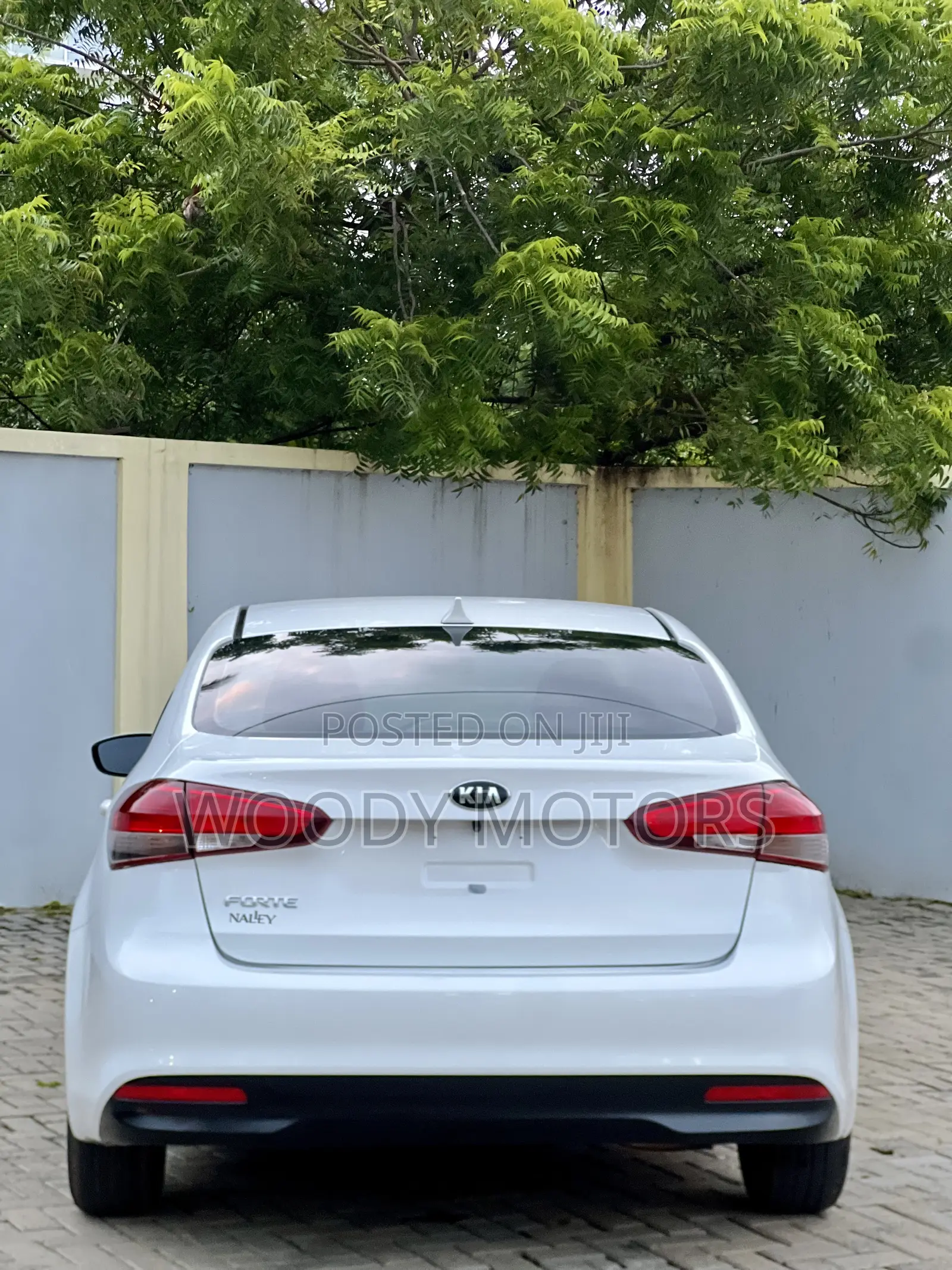 Kia Forte S Sedan 2017 White
