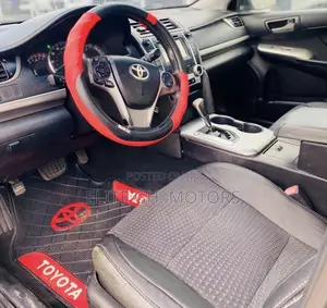 Toyota Camry SE 4dr Sedan (2.5L 4cyl 6A) 2014 Black
