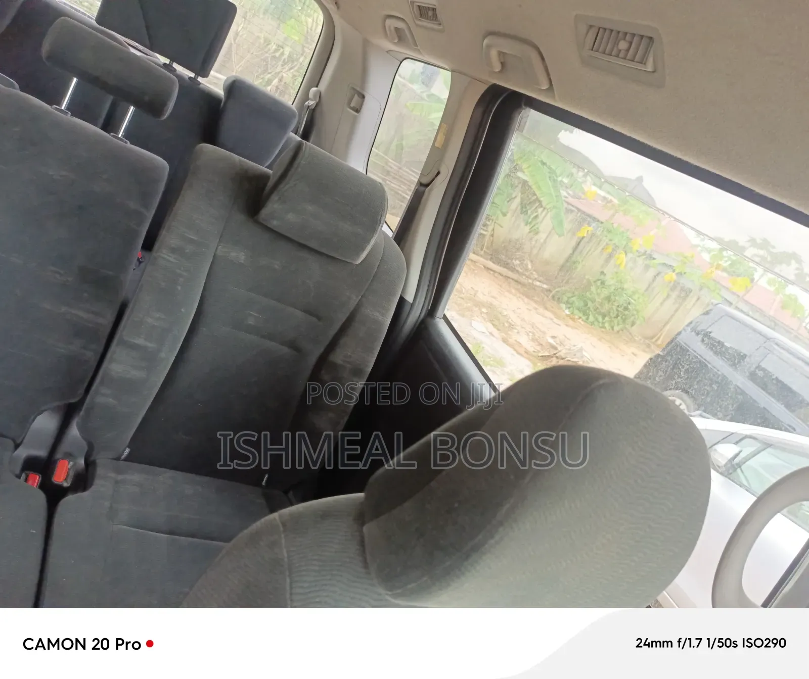 Toyota Voxy 2013 Silver