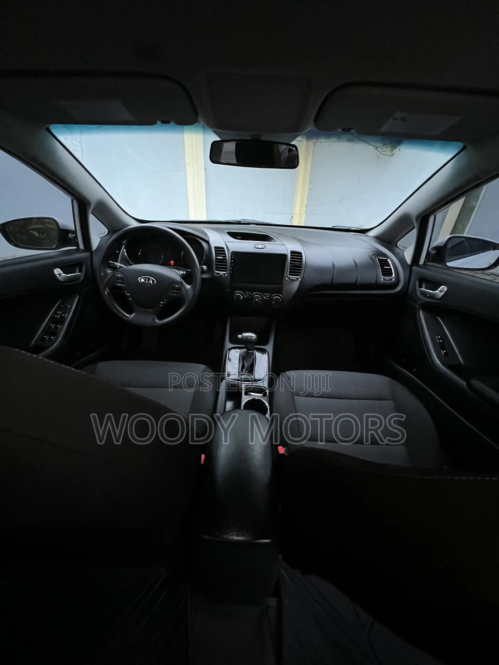 Kia Forte S Sedan 2017 White