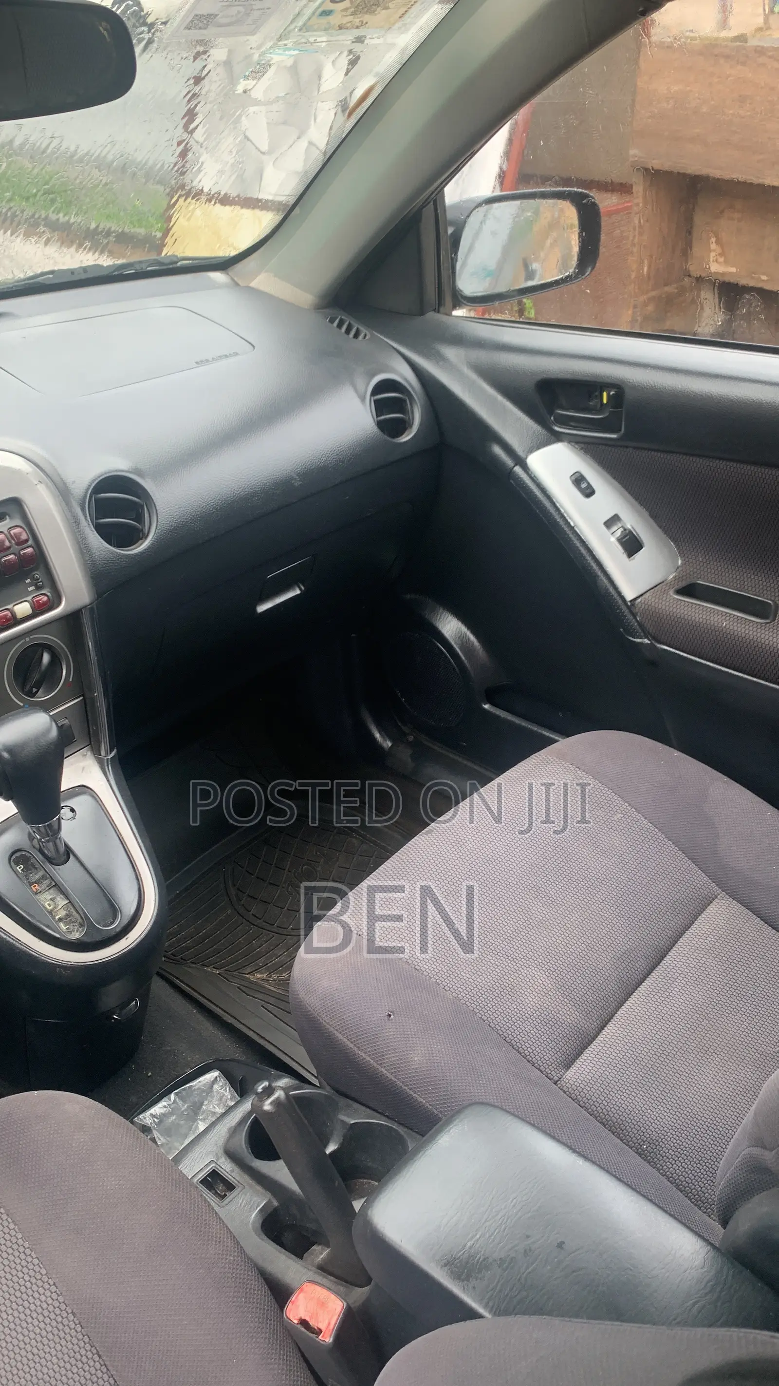 Pontiac Vibe 2008 Gray