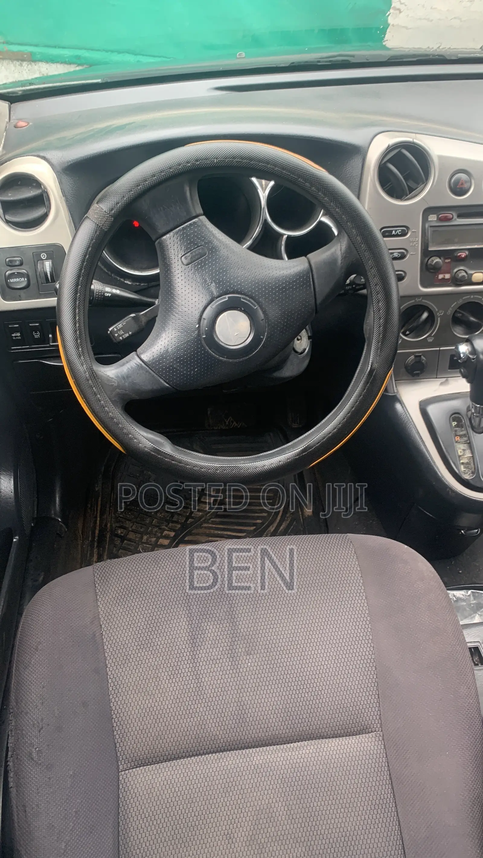 Pontiac Vibe 2008 Gray
