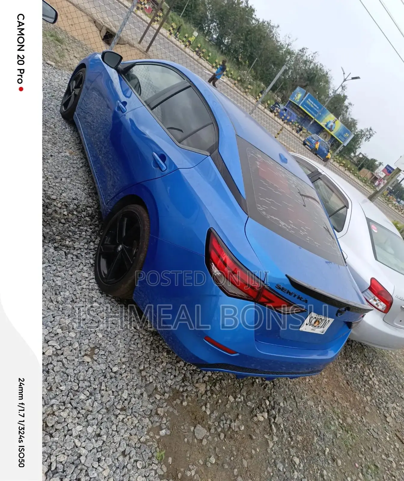 Nissan Sentra 2018 Blue