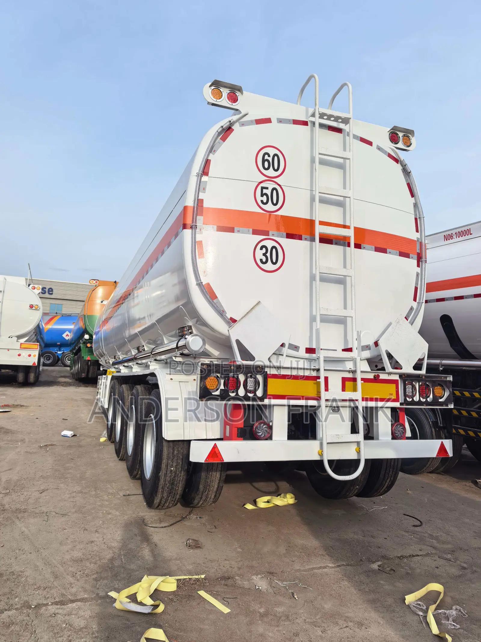 45 CBM Fuel Tank Trailer Bottom Price