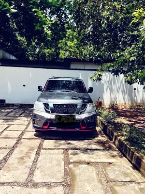 Nissan Patrol 2017 Gray