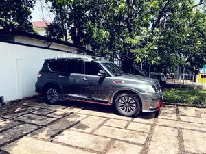 Nissan Patrol 2017 Gray