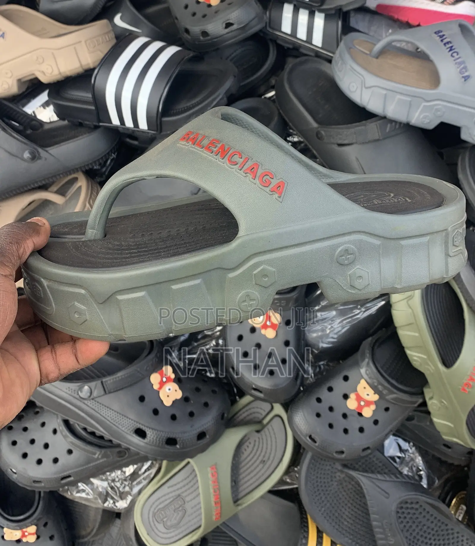 Easy Wear Balenciaga