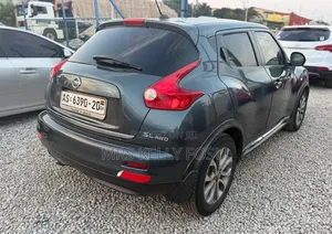 Nissan Juke 2011 Gray