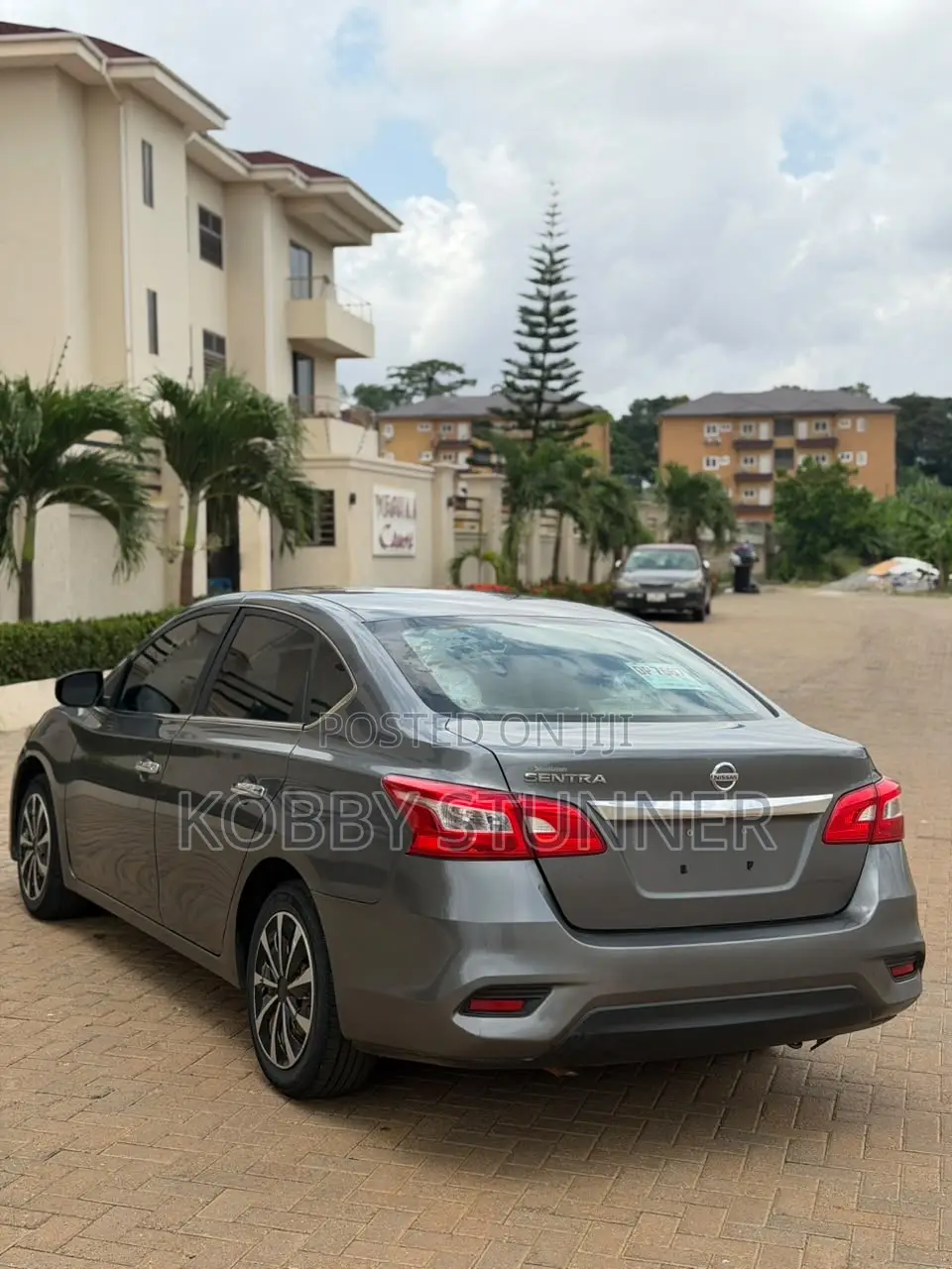 Nissan Sentra S 2017 Silver