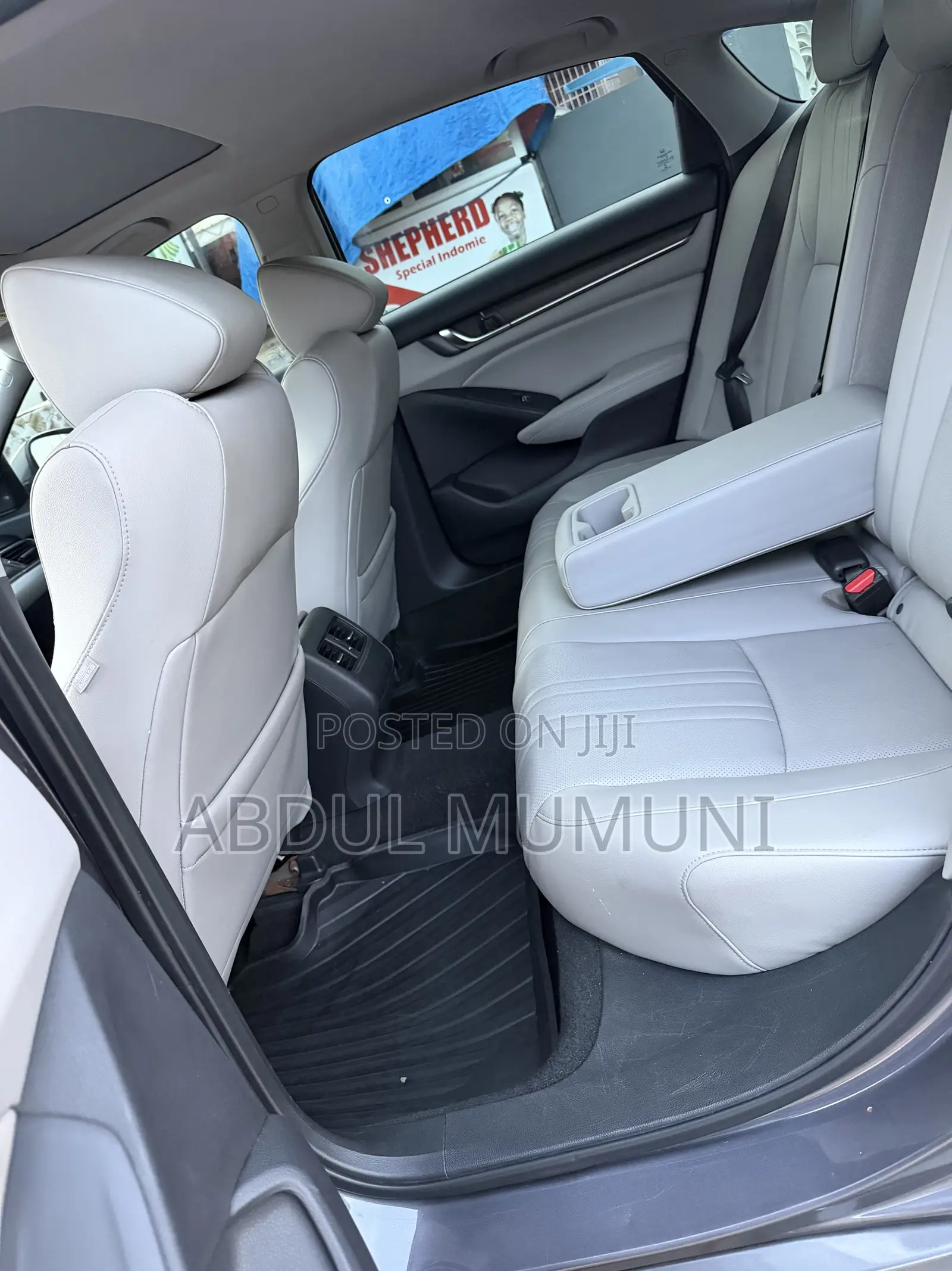 Honda CR-V 2022 Silver