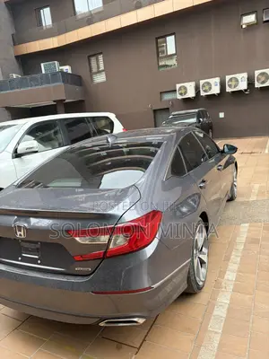 Honda Accord 2019 Gray