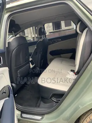 Kia Sportage 2022 Green