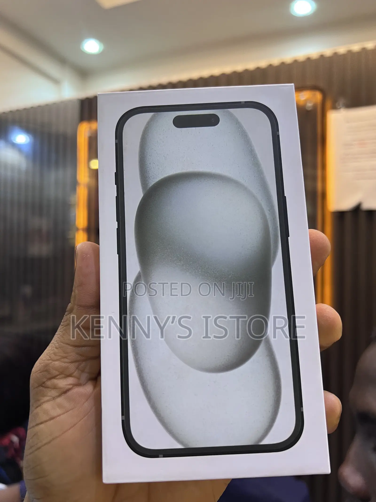 New Apple iPhone 15 128 GB Black