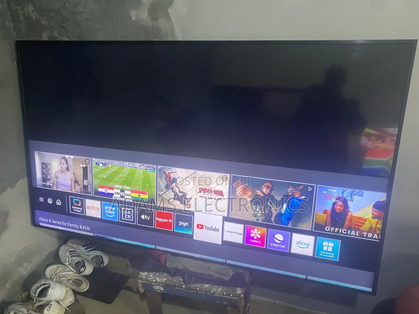 A Very Nice Home Used Samsung 75 Inches Qled Tv for Sale