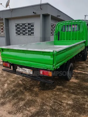 Kia Granbird 2012 Green