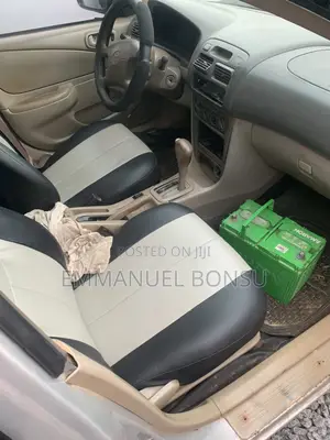 Toyota Corolla 2001 Silver