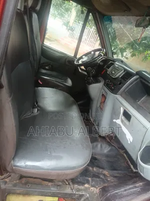 Ford Transit 2008 Pink