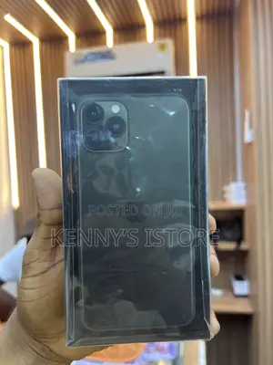 New Apple iPhone 11 Pro 256 GB Black