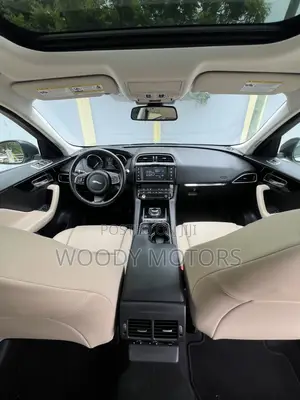 Jaguar F-Pace 35t Premium 2017 Silver
