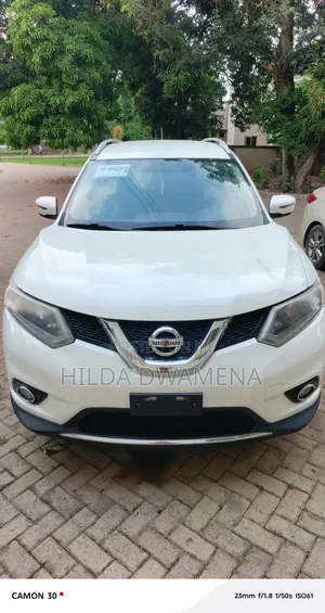 Nissan Rogue 2016 White