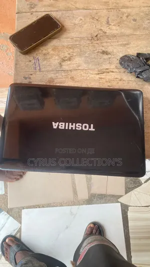 Laptop Toshiba Satellite L600 4GB AMD SSD 250GB