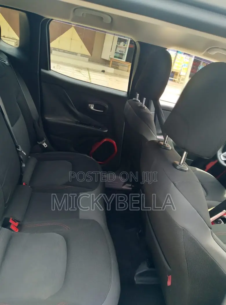 Jeep Renegade 2016 Silver