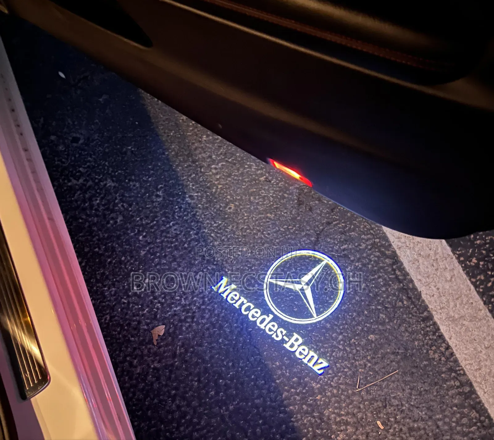 Welcome Logo Light for Mercedes Banz (Two Piece)