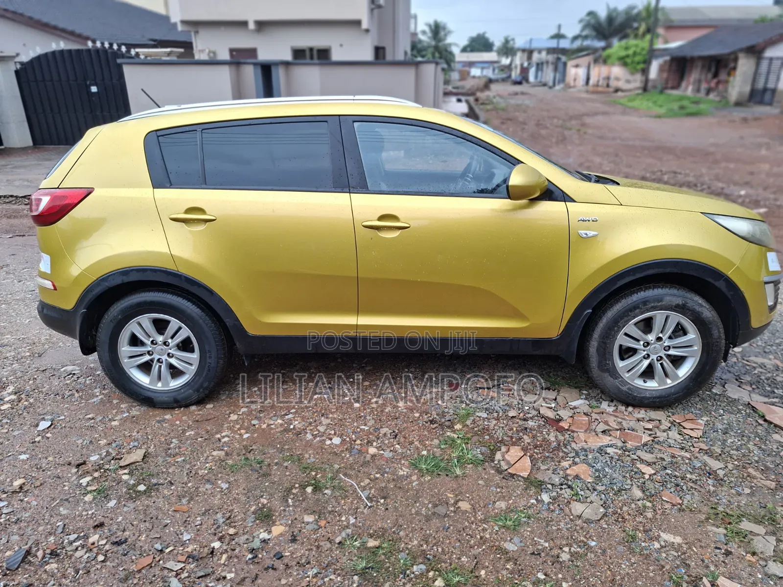 Kia Sportage LX 4dr SUV AWD (2.4L 4cyl 6A) 2012 Yellow