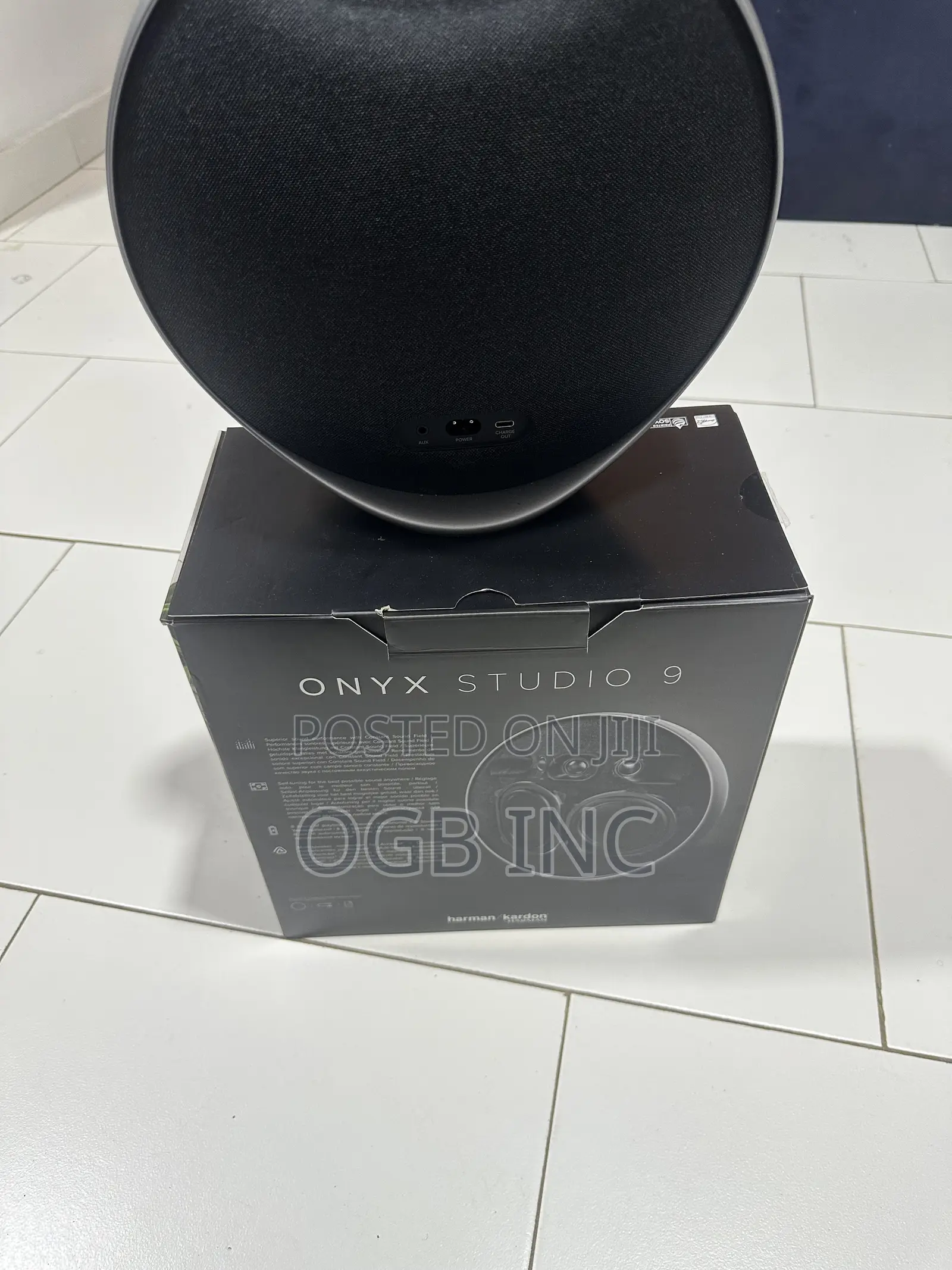 Harman Kardon Onyx Studio 9