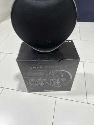 Harman Kardon Onyx Studio 9