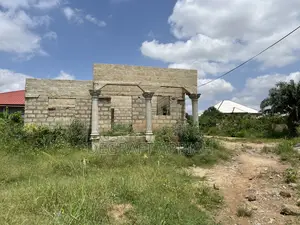 3bdrm House in Kenyasi Adwumam, Kumasi Metropolitan for sale