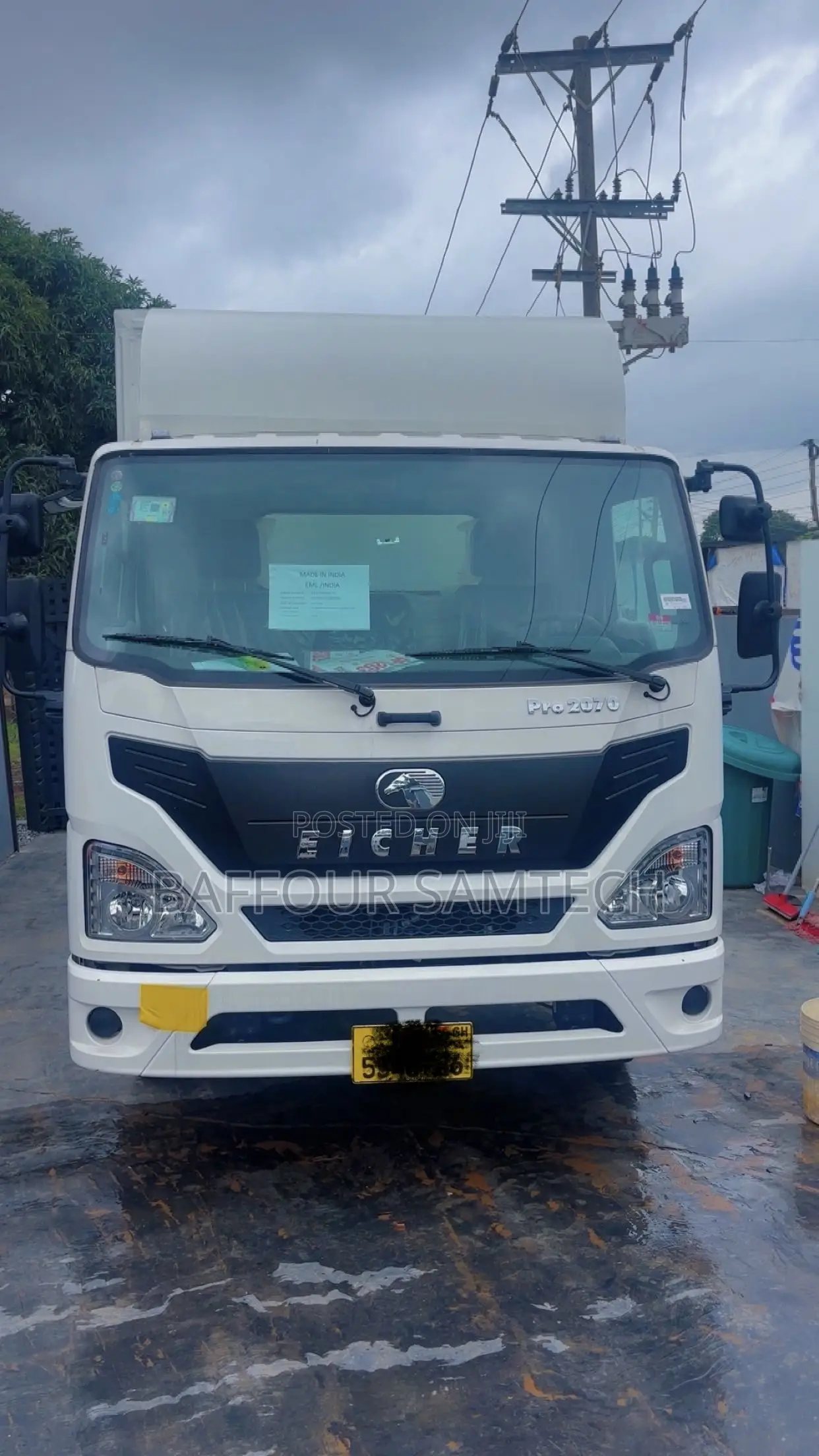 5 Tons Eicher Truck With Container for Sale
