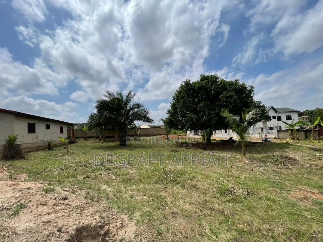 Land for Sale at Kwadaso Denkyemuoso