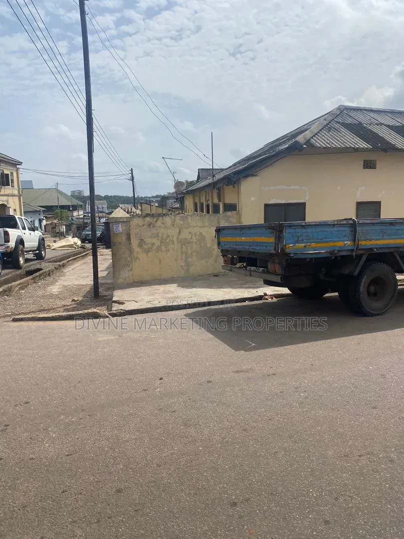 Roadside Plot at Dansoman Accra