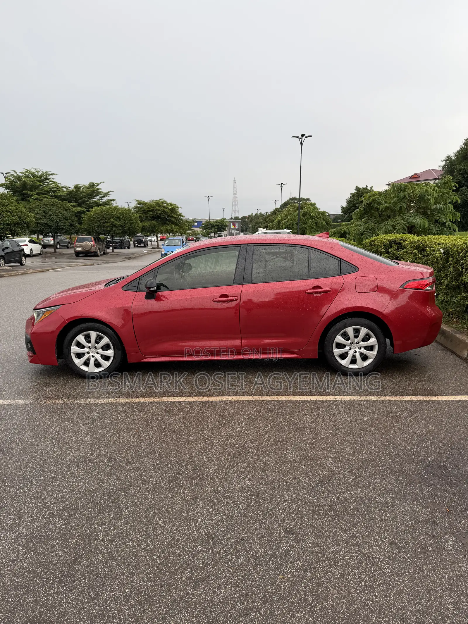 Toyota Corolla LE 2020 Red