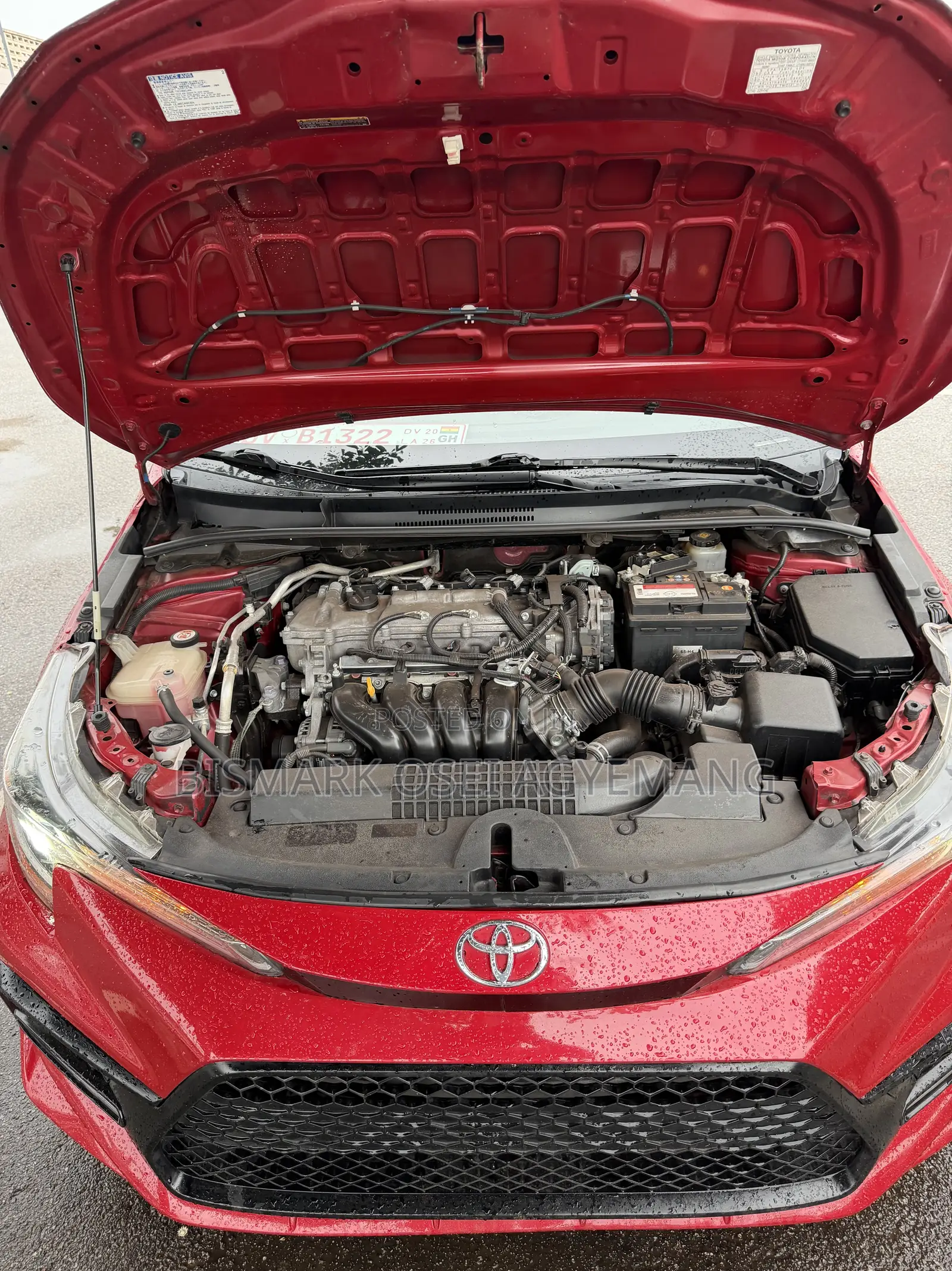 Toyota Corolla LE 2020 Red